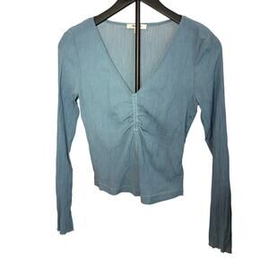 Madewell womens blue V neck blouse center ruching long sleeve cropped. Size M